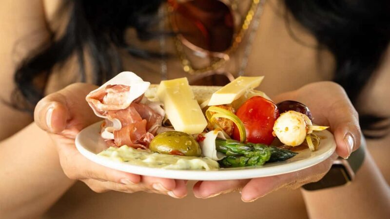 Vancouver - New Year's Eve Cruise - Vancouver - New Years Eve Cruise: A Sparkling Way to Ring in 2025