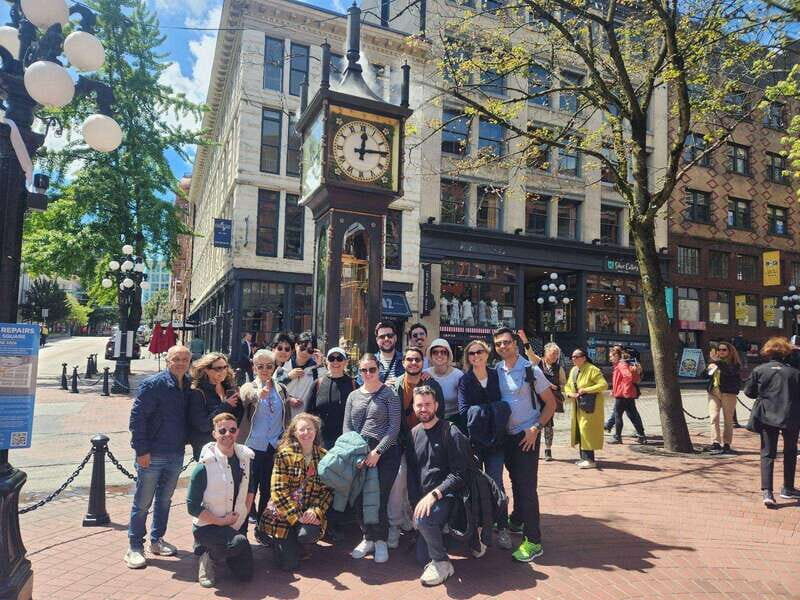 Vancouver: Private Walking Tour of City Highlights | 3-Hour - Who Will Love This Tour?