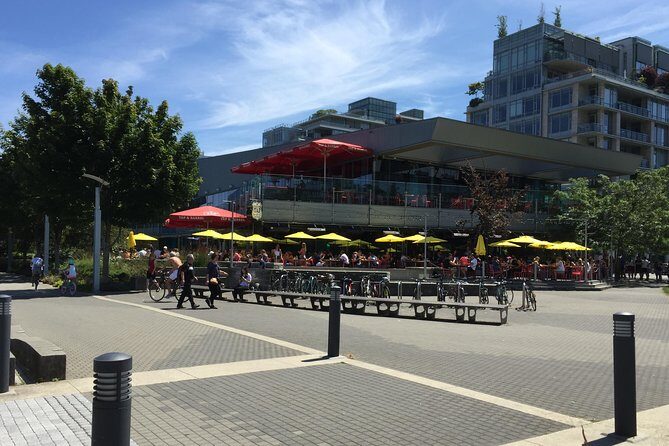 Vancouver to Squamish full day private tour - FAQ