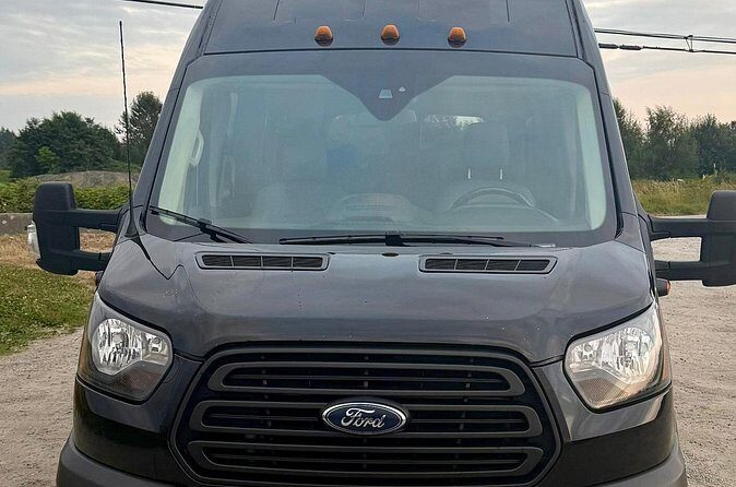 Vancouver to Whistler Private Group Transfer up to 14 passengers - Who Should Book This Transfer?