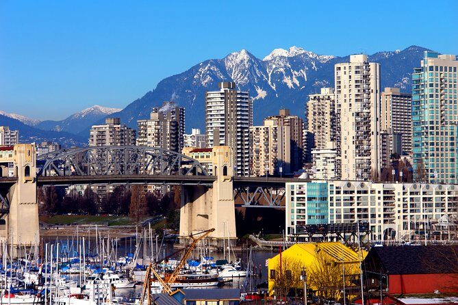 Vancouver Tour: Stanley Park, Granville Island & Capilano Bridge - The Capilano Suspension Bridge and Nearby Adventures