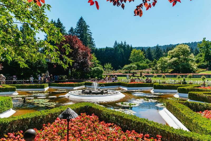 Vancouver: Victoria, Gulf Islands Cruise, & Butchart Gardens - A Practical Guide to the Vancouver: Victoria & Butchart Gardens Tour