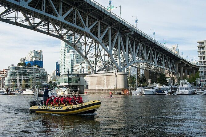 Vancouver's City and Waterfall | Waterfront Sightseeing Tour - A Detailed Look at the Vancouver Water and City Tour