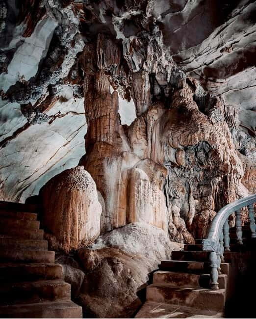 Vang Vieng: Climbing & Ballon (Departure from Vientiane) - Blue Lagoon 1 and That Temple