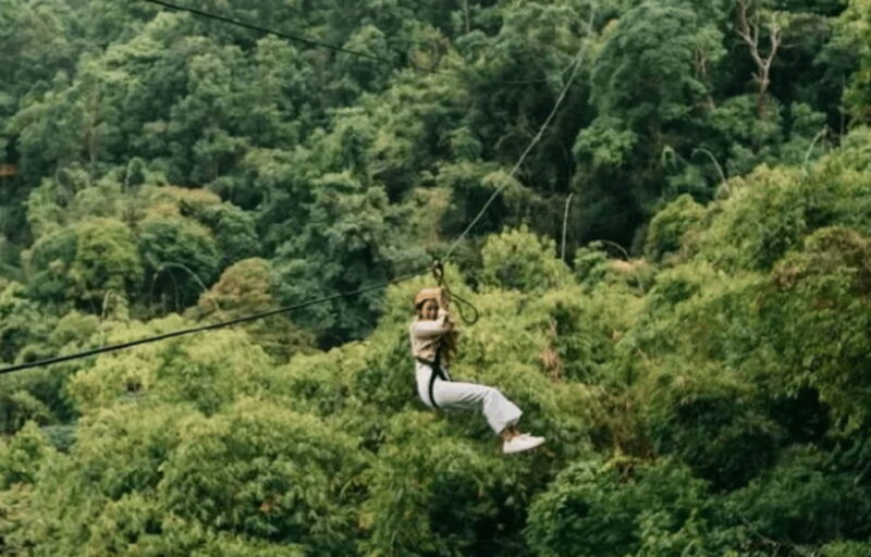 Vang Vieng: Kayaking&Zipline&Cave Tubing&cave tour - FAQ