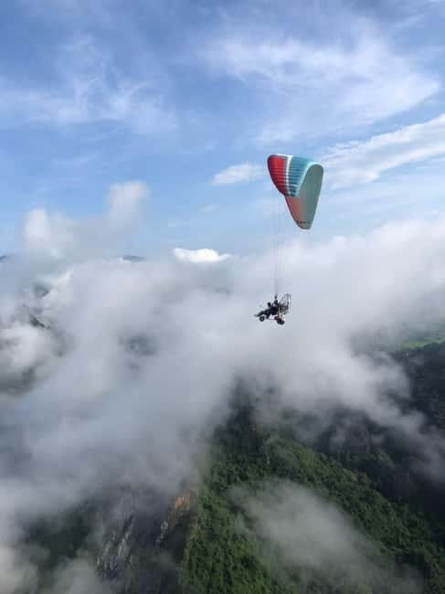 Vang Vieng: Paragliding Experience with Hotel Pickup - Exploring the Paragliding Tour: The Details