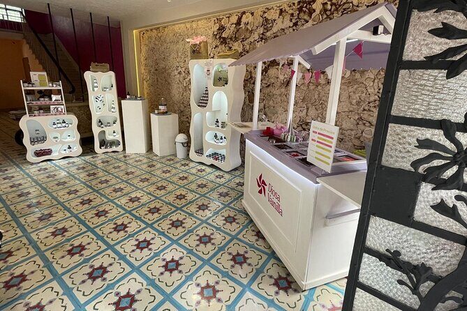 Vanilla Experience Flavor History Gallery and Garden - The Sum Up