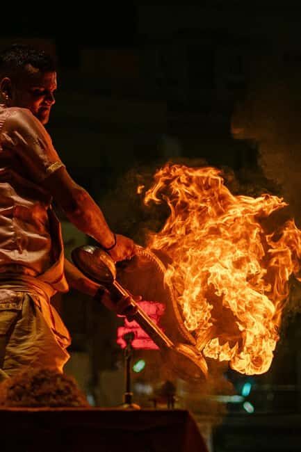 Varanasi: 2-Day Tour with Sarnath and Evening Aarti - The Heart of Varanasi: A Practical Overview