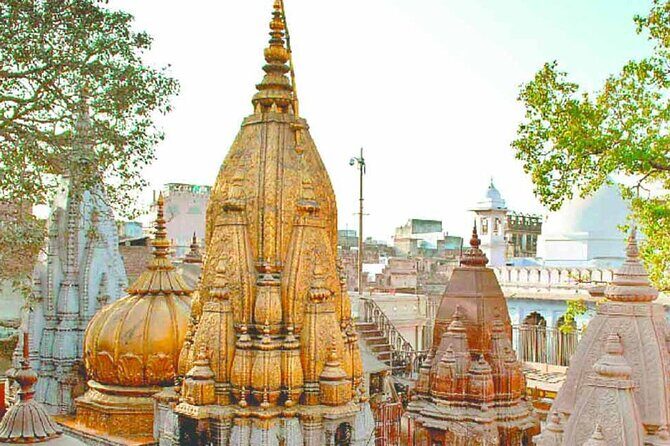 Varanasi Day Tour with Ganges Boat Ride & Evening Aarti - Frequently Asked Questions