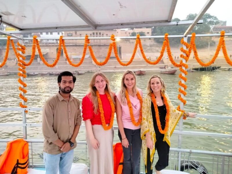 Varanasi : Full Day City Highlights Day Tour & Ganges Cruise - Exploring Varanasi with a Guided Touch