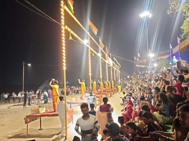 Varanasi: Heritage Ghat Walk with Students of BHU - An In-Depth Look at the Varanasi Heritage Ghat Walk with BHU Students