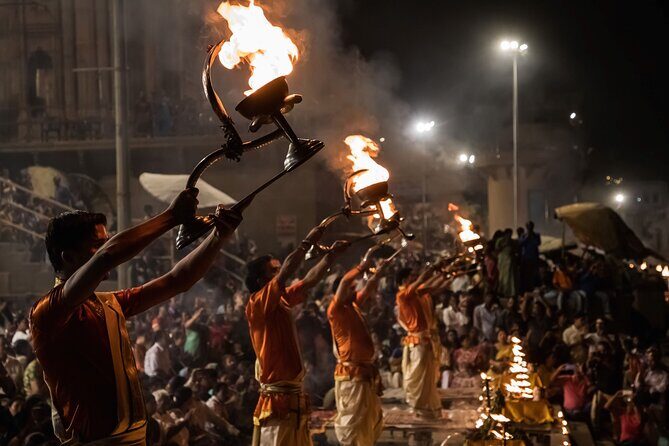 Varanasi Landmark Evening City Tour - Aarti, Boating & Witnessing the GOD - Key Points