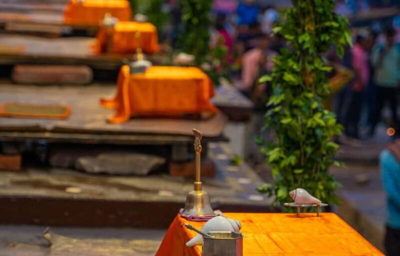 Varanasi: Private Food Tour with Ganga Aarti Ceremony - Who Should Consider This Tour?