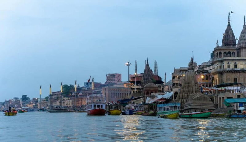 Varanasi: Private Heritage Walking Tour & Sunrise Boat Ride - The Experience in Perspective