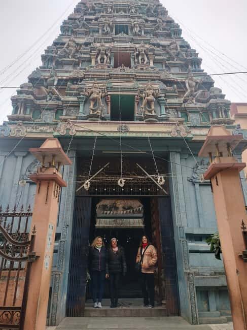 Varanasi & Sarnath Full Day Tour With Boatride Ganga Aarti - Key Points