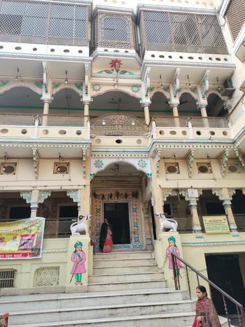 Varanasi & Sarnath Full Day Tour With Boatride Ganga Aarti - A Deep Dive into the Varanasi & Sarnath Full Day Tour