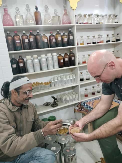 Varanasi & Sarnath Full Day Tour With Boatride Ganga Aarti - Who Will Love This Tour?