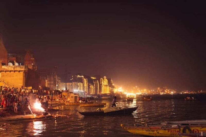 Varanasi: Sunrise walking tour with Chai & Arti Ceremony - Key Points