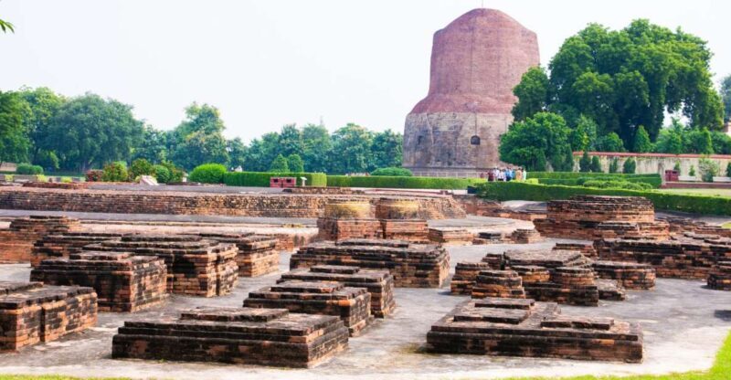 Varansi: Day Tour to Sarnath with Boating and Ganga Aarti - Exploring the Heart of Varanasi and Sarnath