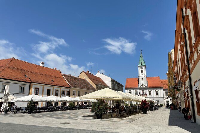 Varazdin Baroque Town & Trakoscan Castle, Small Group from Zagreb - Exploring Varazdin: A Town of Angels and Elegant Streets