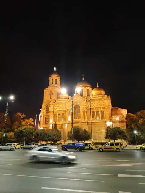 Varna Gourmet Tour including Wine Tasting - Experience a Taste of Bulgaria in Varna: Gourmet Food and Wine Tour