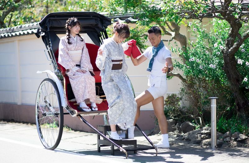 VASARA Kimono and Yukata Rental in Kyoto - Timing, returns, and seasonal details