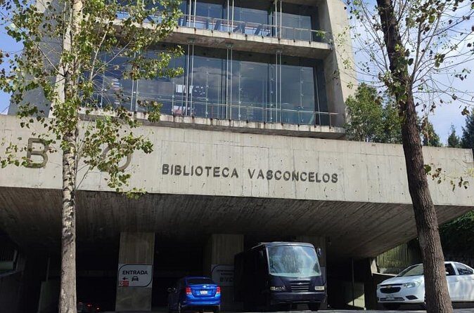 Vasconcelos Library and Santa Maria la Ribera - FAQ