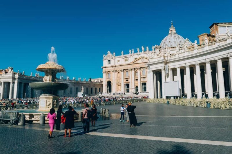 Vatican: Express Entry to St. Peter's & Holy Door. - A detailed look at what this tour offers