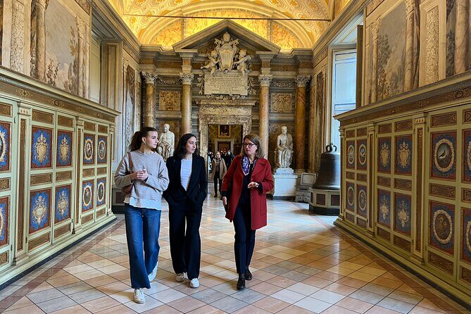 Vatican Museums Alone: Semi-Private Early Entry Tour & Breakfast - Who Should Consider This Tour?