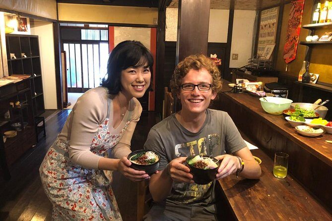 Vegan/Vegetarian Ramen and Gyoza by Bentoya cooking - A Delicious Introduction to Vegan Japanese Cuisine