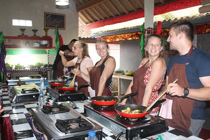 Vegetarian Ubud Cooking Class Bali - Key Points