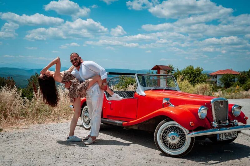 Veliko Tarnovo: Vintage Car Tour with Guide - Explore Veliko Tarnovo in Style and Comfort