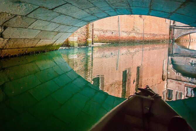 Venice: 60' Quick Kayak Tour with guide - Venice: 60 Quick Kayak Tour with guide – A Fresh Take on the City’s Waterways