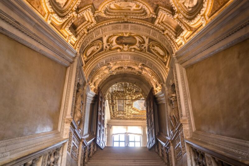 Venice: Doge's Palace Skip-the-Line Ticket with Guidebook - Venice: Doges Palace Skip-the-Line Ticket with Guidebook – A Practical Guide to an Iconic Experience