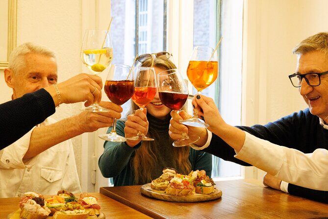 Venice Evening Food Tour: Bites, Drinks & Sit-Down Dinner - Key Points