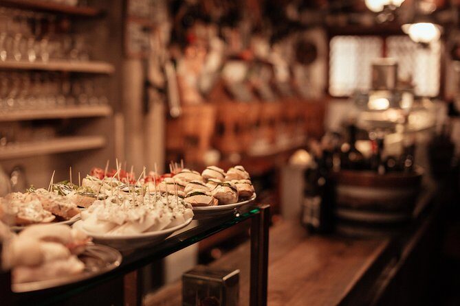 Venice Exclusive Private Food Tour with 6 or 10 Tastings - Who Should Consider This Tour?