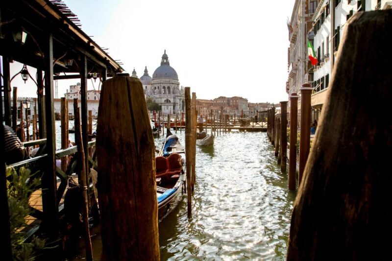 Venice: Gondola Ride with Live Guide or Audio Guide - Venice: Gondola Ride with Live Guide or Audio Guide