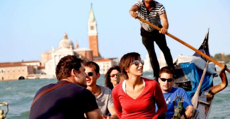 Venice: Gondola Ride with Live Guide or Audio Guide - Authentic Venetian Moments