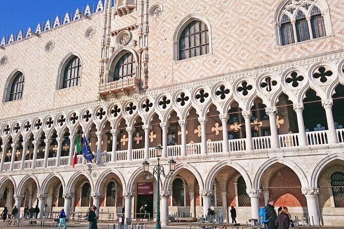 Venice highlights and hidden gems Small Group walking tour - What the Tour Includes and What It Doesnt