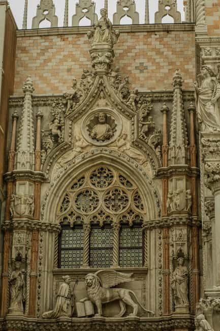 Venice: History Tour of Doge's Palace and Casanova's Prison - A Detailed Look at the Experience