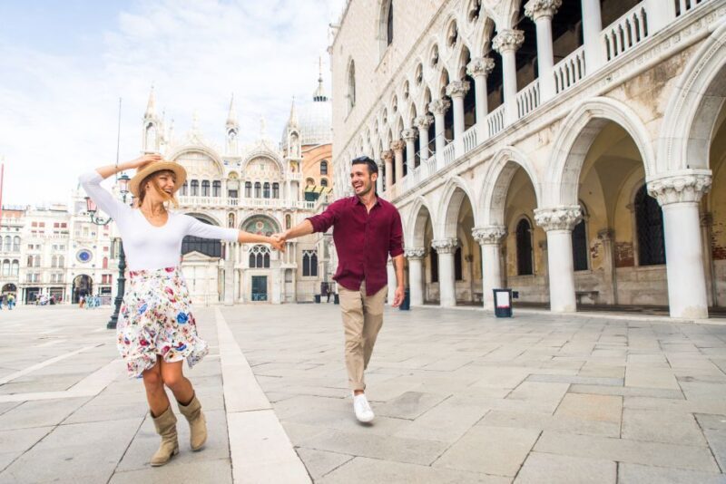 Venice: Photoshoot at Piazza San Marco and the Canals - Why This Tour Stands Out