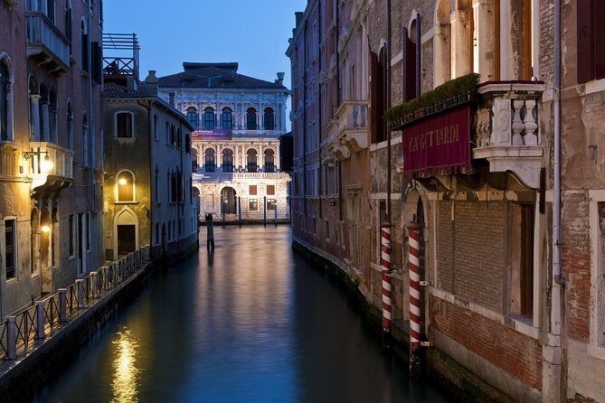 Venice Private Evening Stroll with VIP Entry to Saint Mark's After Hours - FAQ