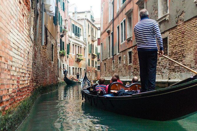 Venice: Private Serenade Gondola Tour - 30 minutes - Final Thoughts