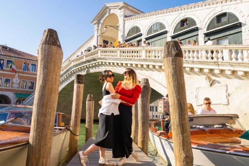 Venice: Professional Photoshoot at the Rialto Bridge - Key Points