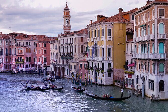 Venice Scavenger Hunt and Best Landmarks Self-Guided Tour - Exploring Venice with a Self-Guided Scavenger Hunt
