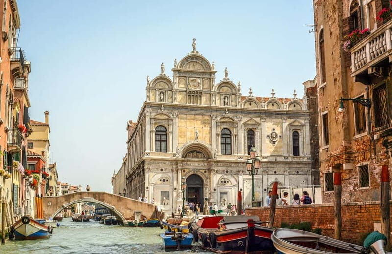 Venice : Secret Venice Walk, Artisan Alleys & Hidden Stories - In The Sum Up
