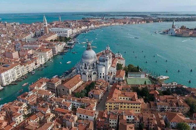 Venice Shared Arrival Transfer: Marittima Cruise Port to Central Venice - Who Should Consider This Transfer?
