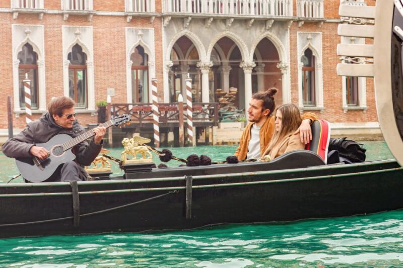 Venice: Shared Gondola Ride and Serenade - Final Thoughts: Who Will Appreciate This Experience?