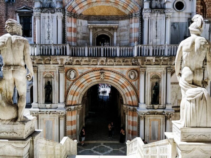 Venice: St. Marks Basilica, Doges Palace, & Murano Tour - FAQ