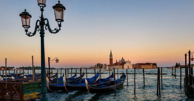 Venice: St Mark's Basin Gondola Ride - Key Points